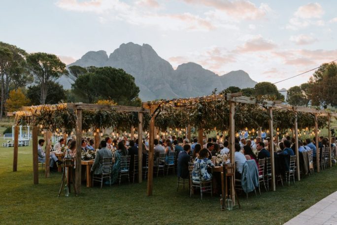 GordonandLizTheOlivePressBoschendalWeddingsMarliKoenPhotography945-1000x667